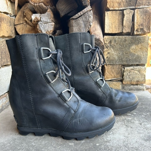 Sorel Joan of Arctic wedge II waterproof leather Black Wedge Boots Sz-8.5. N - Picture 3 of 11